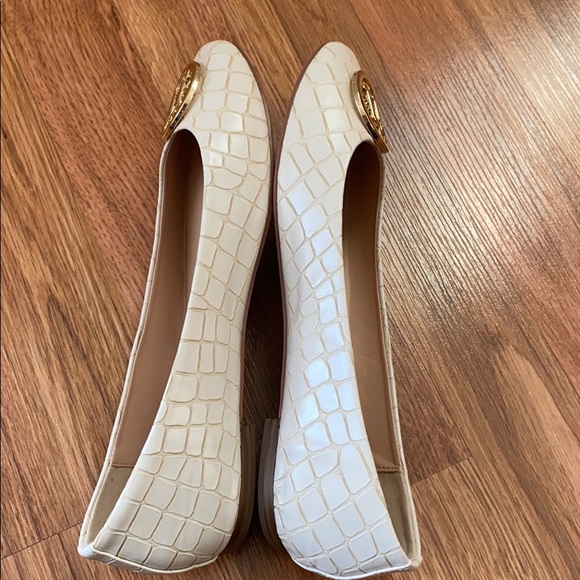 Nanette Lepore NEW faux croc flats, 7.5 - Picture 5 of 6